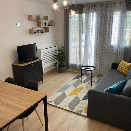 Superbe Appartement Au Bord De Vienne リモージュ エクステリア 写真